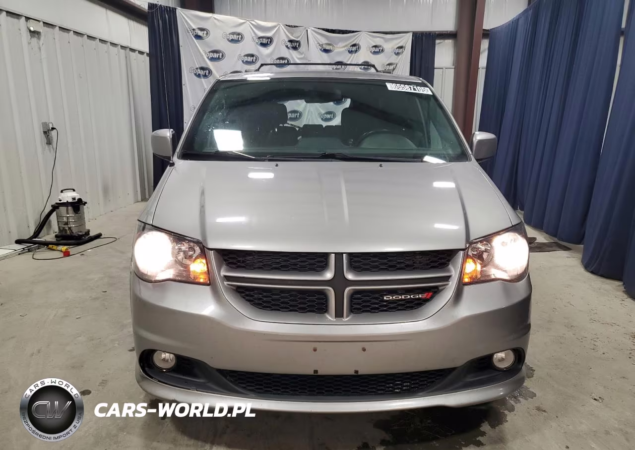 2018 Dodge Grand Caravan Gt VIN:2C4RDGEG2JR344544 - 5