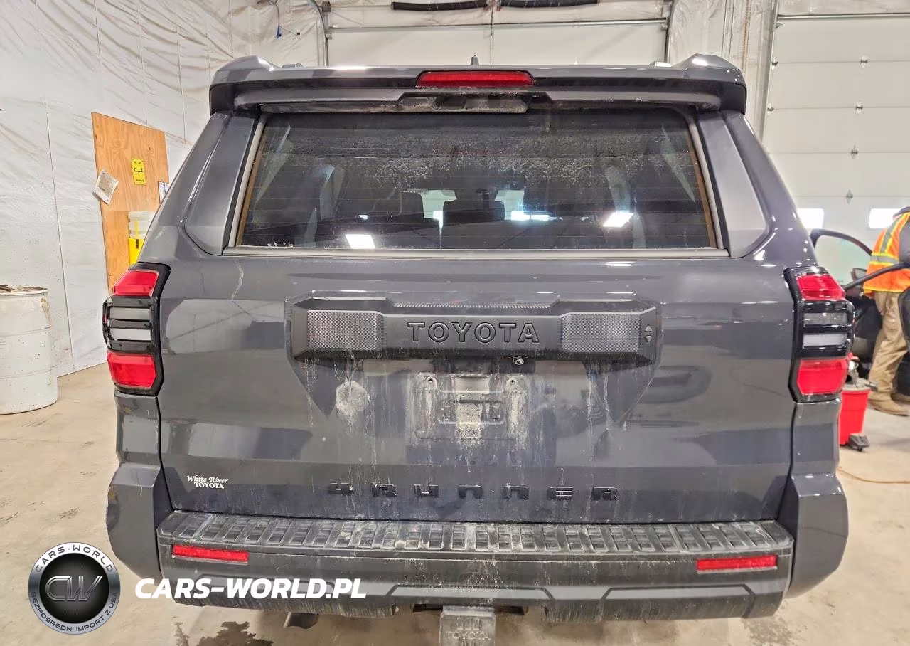 2025 Toyota 4Runner Sr5 VIN:JTEVA5BR1S5035790 - 6