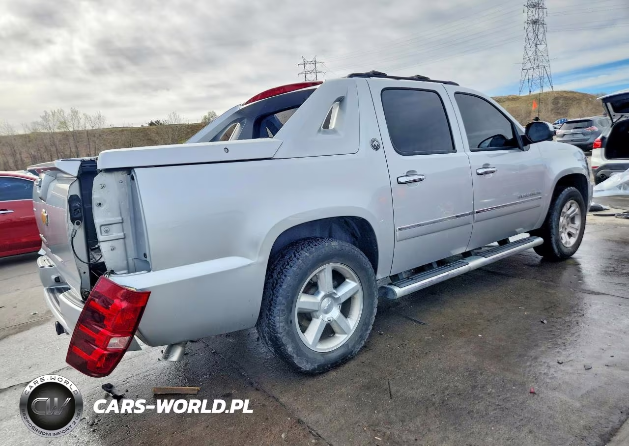 2013 Chevrolet Avalanche Ltz VIN:3GNMCGE08DG236835 - 3