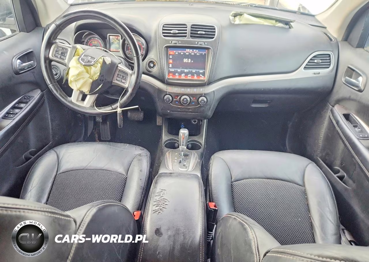 2020 Dodge Journey Crossroad VIN:3C4PDCGB9LT266992 - 8