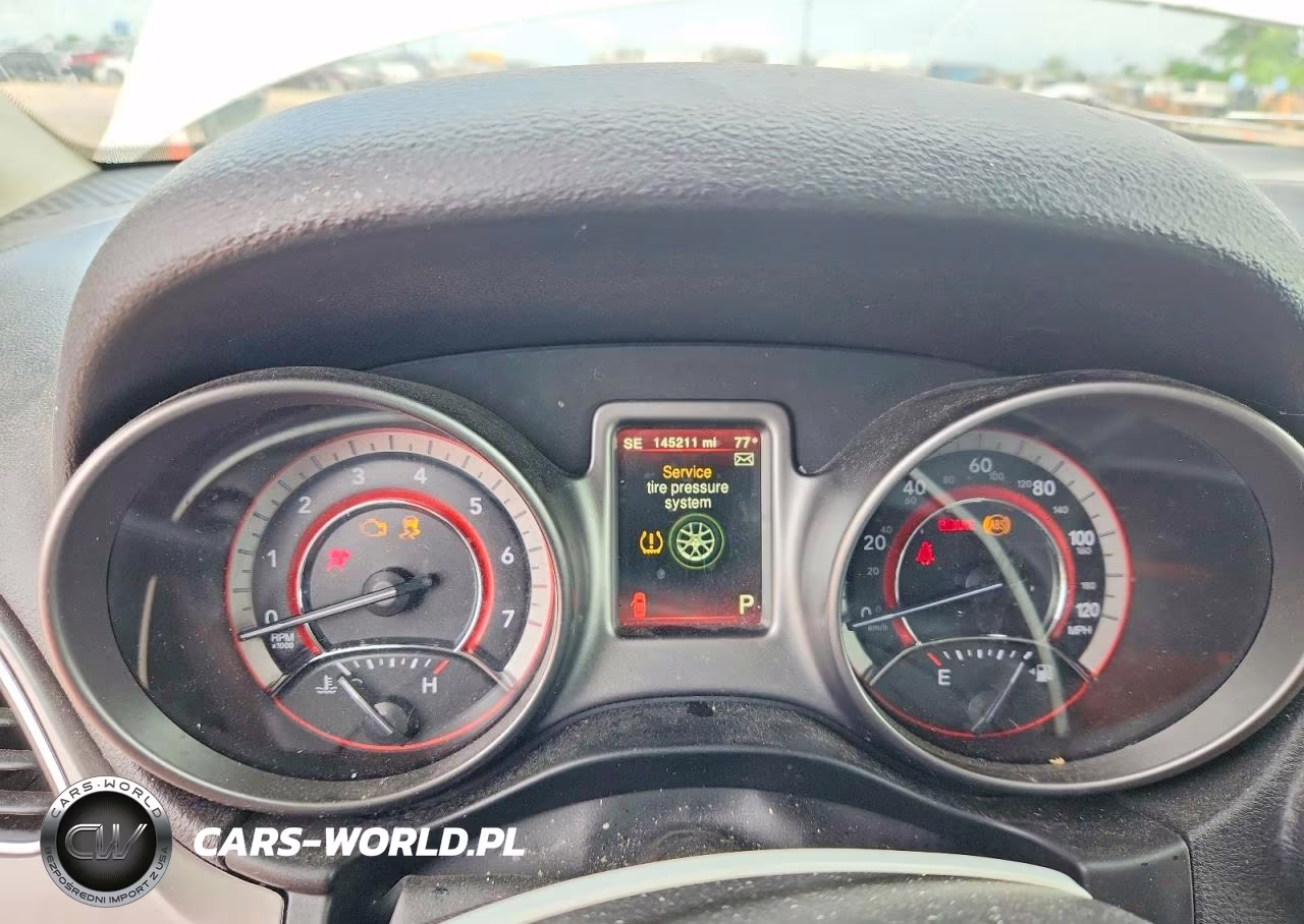 2020 Dodge Journey Crossroad VIN:3C4PDCGB9LT266992 - 9