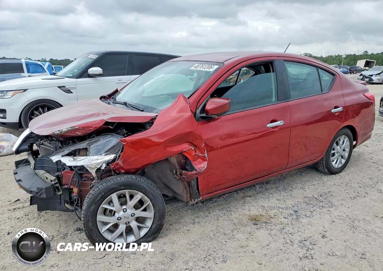 2017 Nissan Versa 1.6 S – zdjęcie 1 z 14