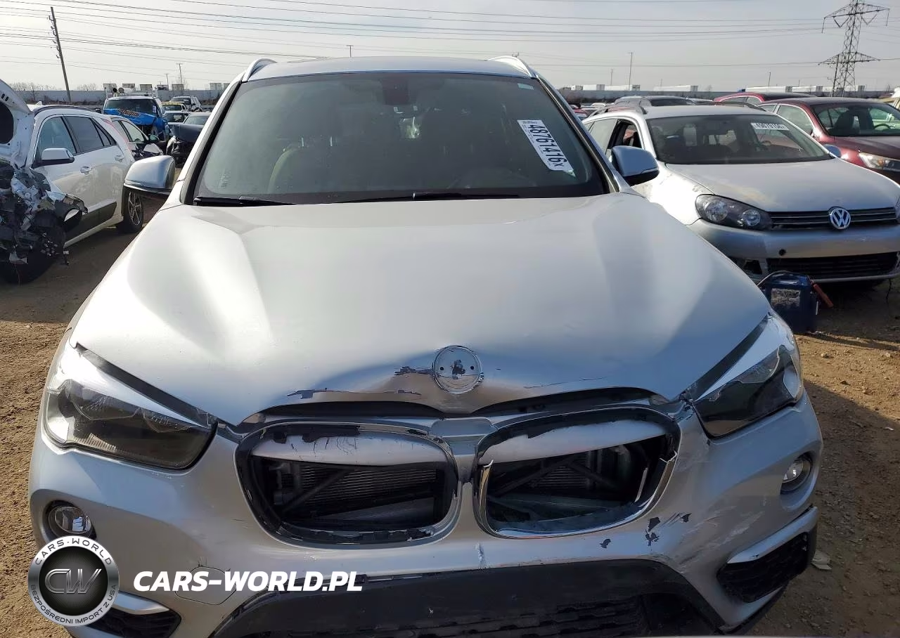 2018 BMW X1 xDrive28I VIN:WBXHT3C32J5L32188 - 5
