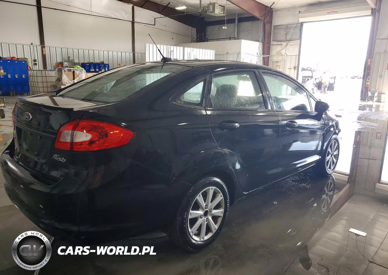 2011 Ford Fiesta Se VIN:3FADP4BJXBM140508 - 3