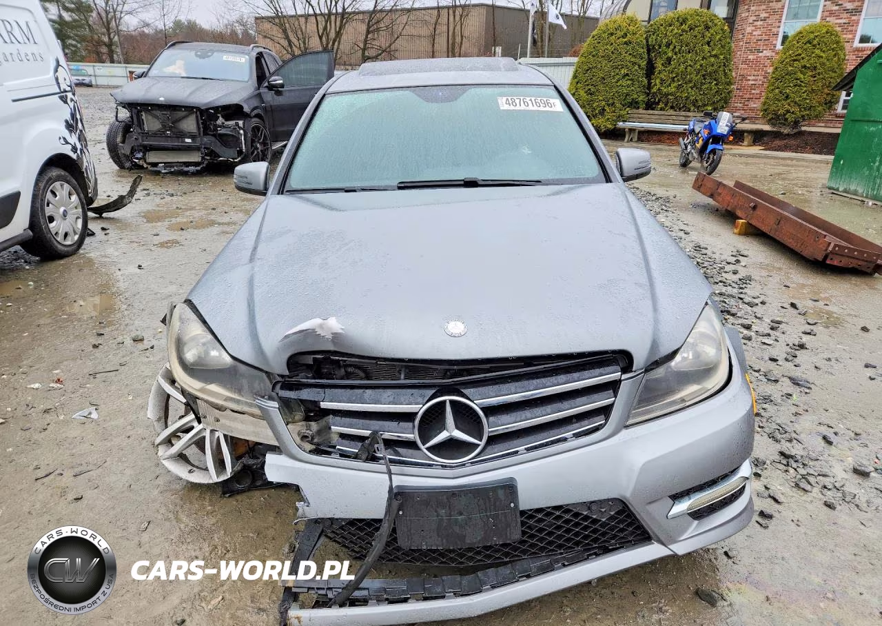 2014 Mercedes-Benz C 300 4Matic VIN:WDDGF8AB5ER311217 - 5