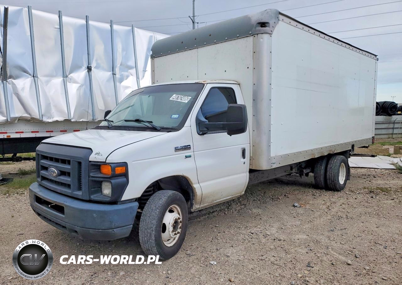2014 Ford E350 Box Truck