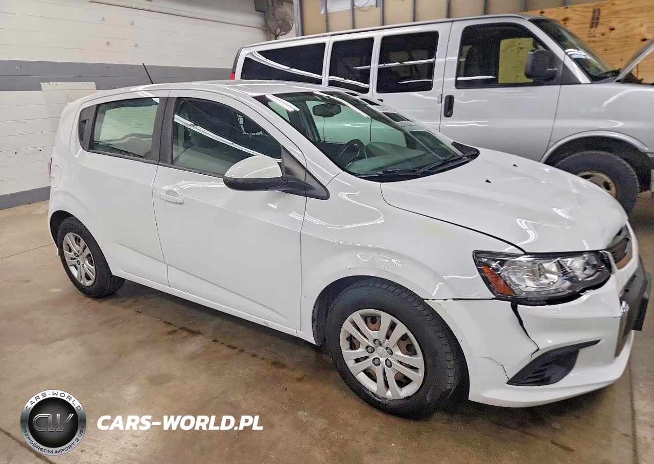 2020 Chevrolet Sonic VIN:1G1JG6SB2L4139845 - 4