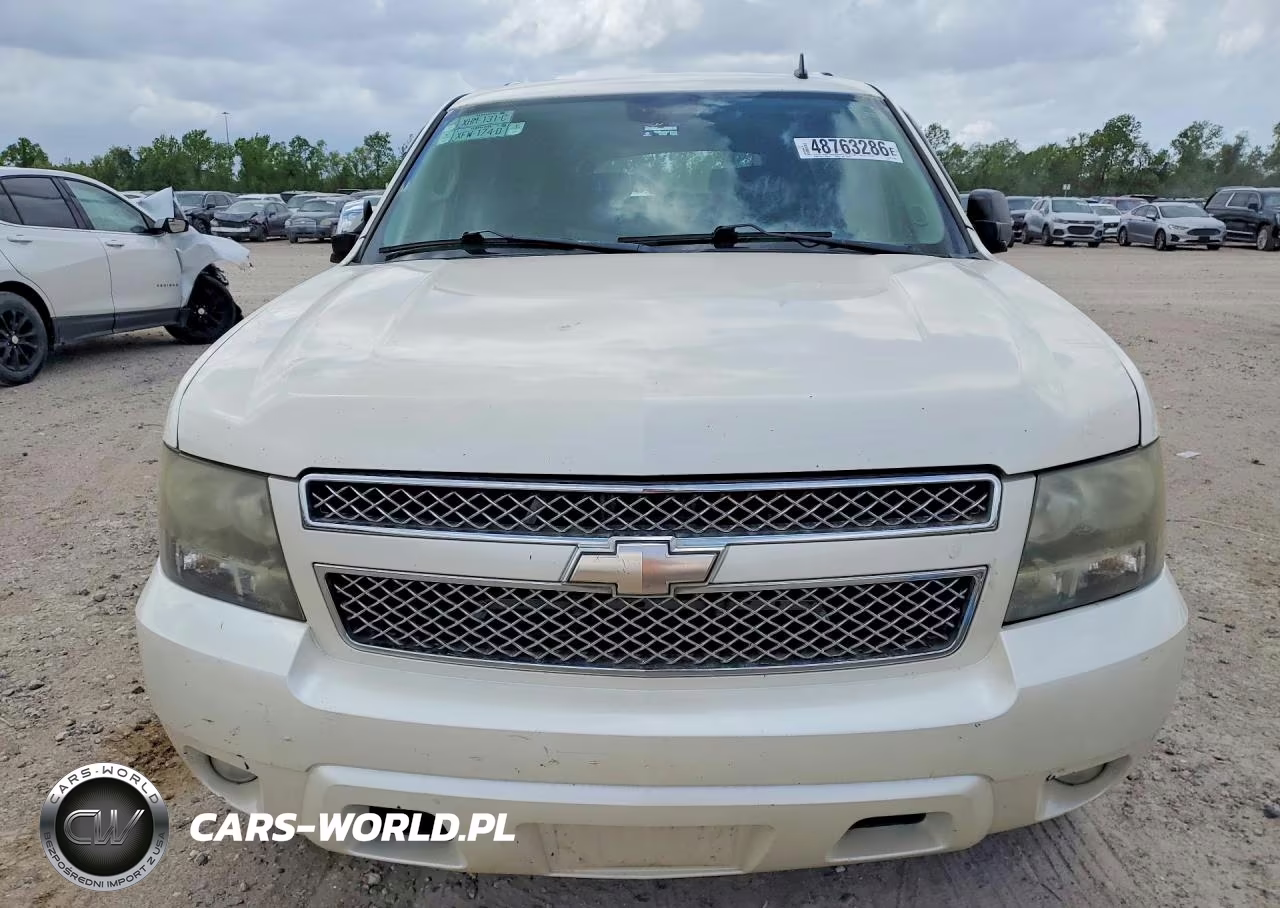 2008 Chevrolet Suburban C1500 Ls VIN:1GNFC16098R246087 - 5