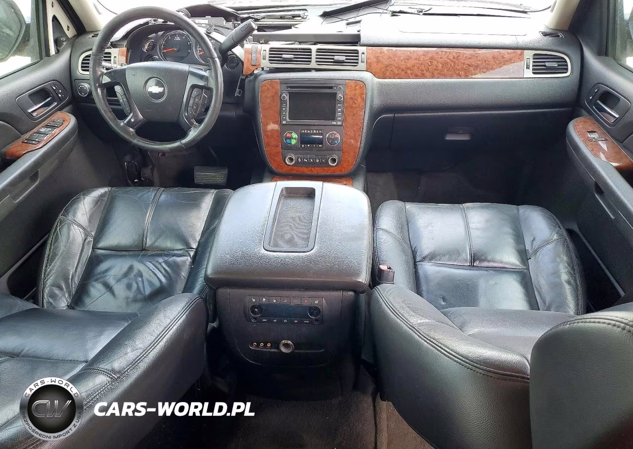 2008 Chevrolet Suburban C1500 Ls VIN:1GNFC16098R246087 - 8
