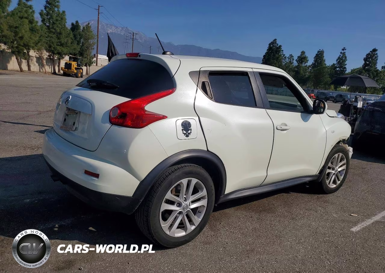 2012 Nissan Juke S VIN:JN8AF5MR5CT103933 - 3