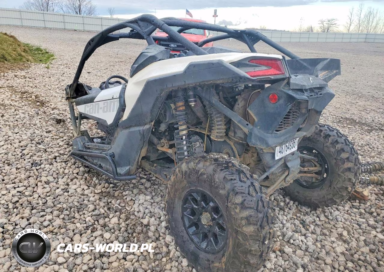 2019 Can-Am Maverick X3 Utility Vehicle VIN:3JBVGAY41KK002434 - 3