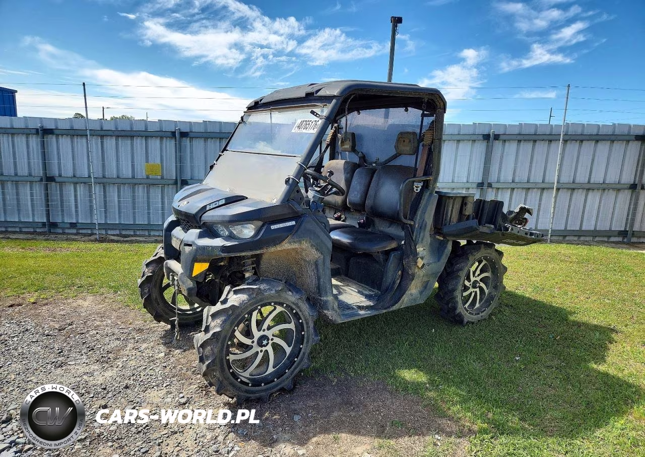 2019 Can-Am Defender Utility Vehicle VIN:3JBUGAN46KK003496 - 2
