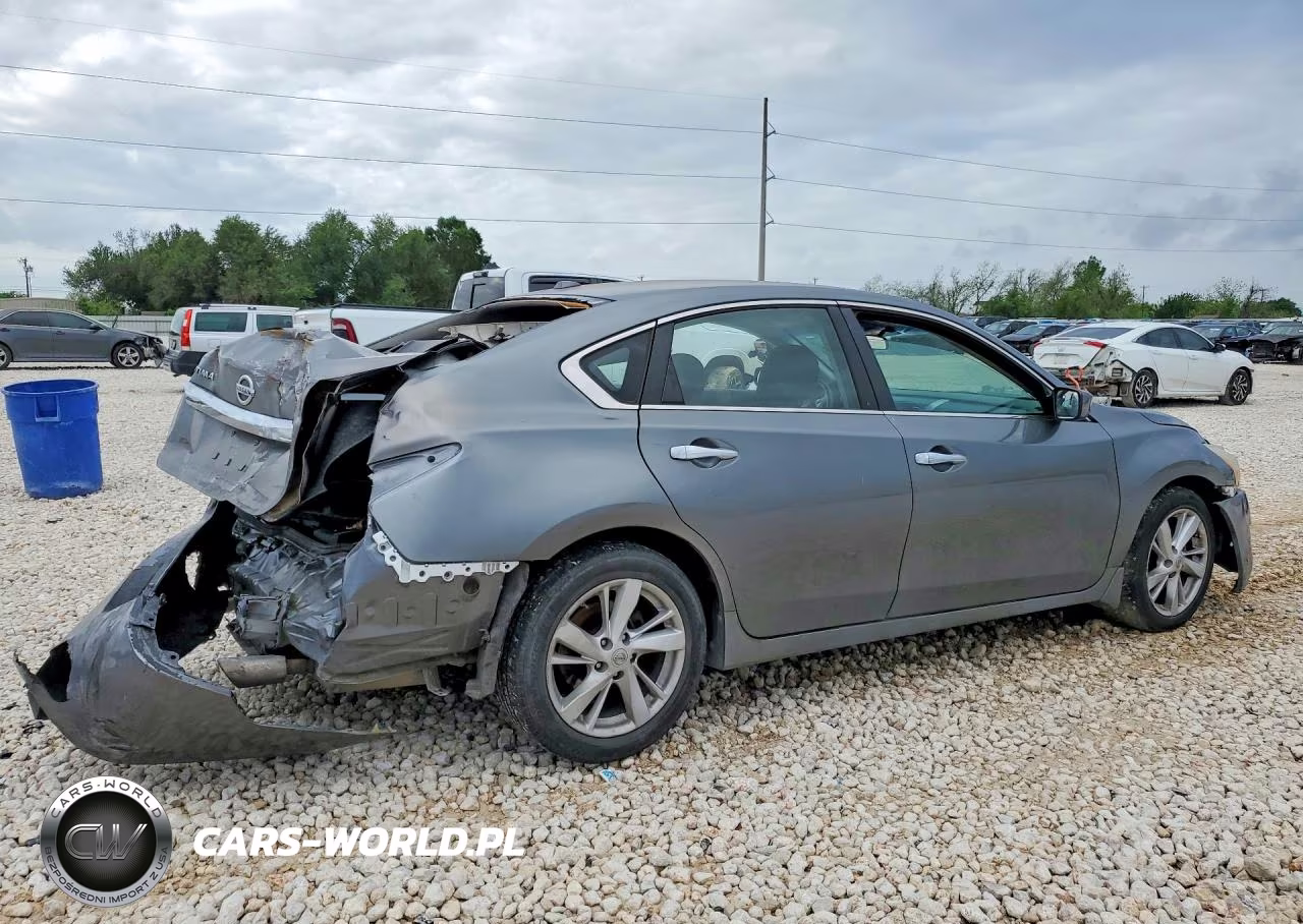 2014 Nissan Altima 2.5 VIN:1N4AL3AP8EC318548 - 3