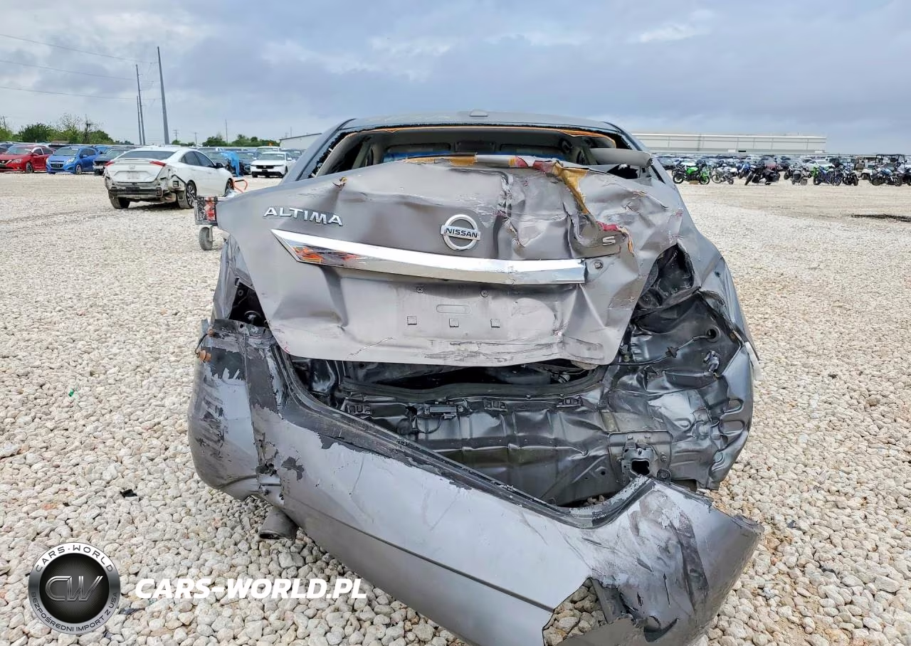 2014 Nissan Altima 2.5 VIN:1N4AL3AP8EC318548 - 6
