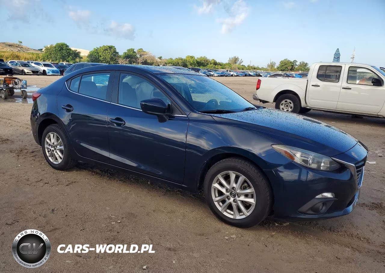 2016 Mazda 3 Touring VIN:JM1BM1V76G1310389 - 4