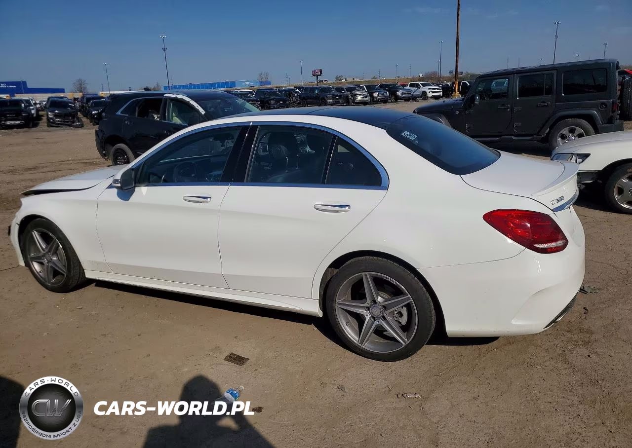 2017 Mercedes-Benz C 300 4Matic VIN:55SWF4KB7HU195220 - 2