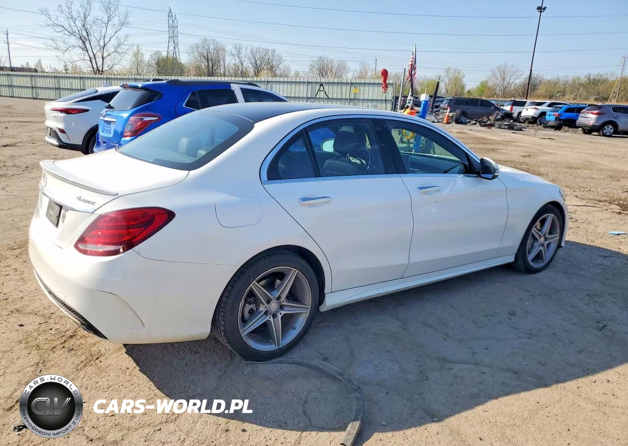 2017 Mercedes-Benz C 300 4Matic VIN:55SWF4KB7HU195220 - 3