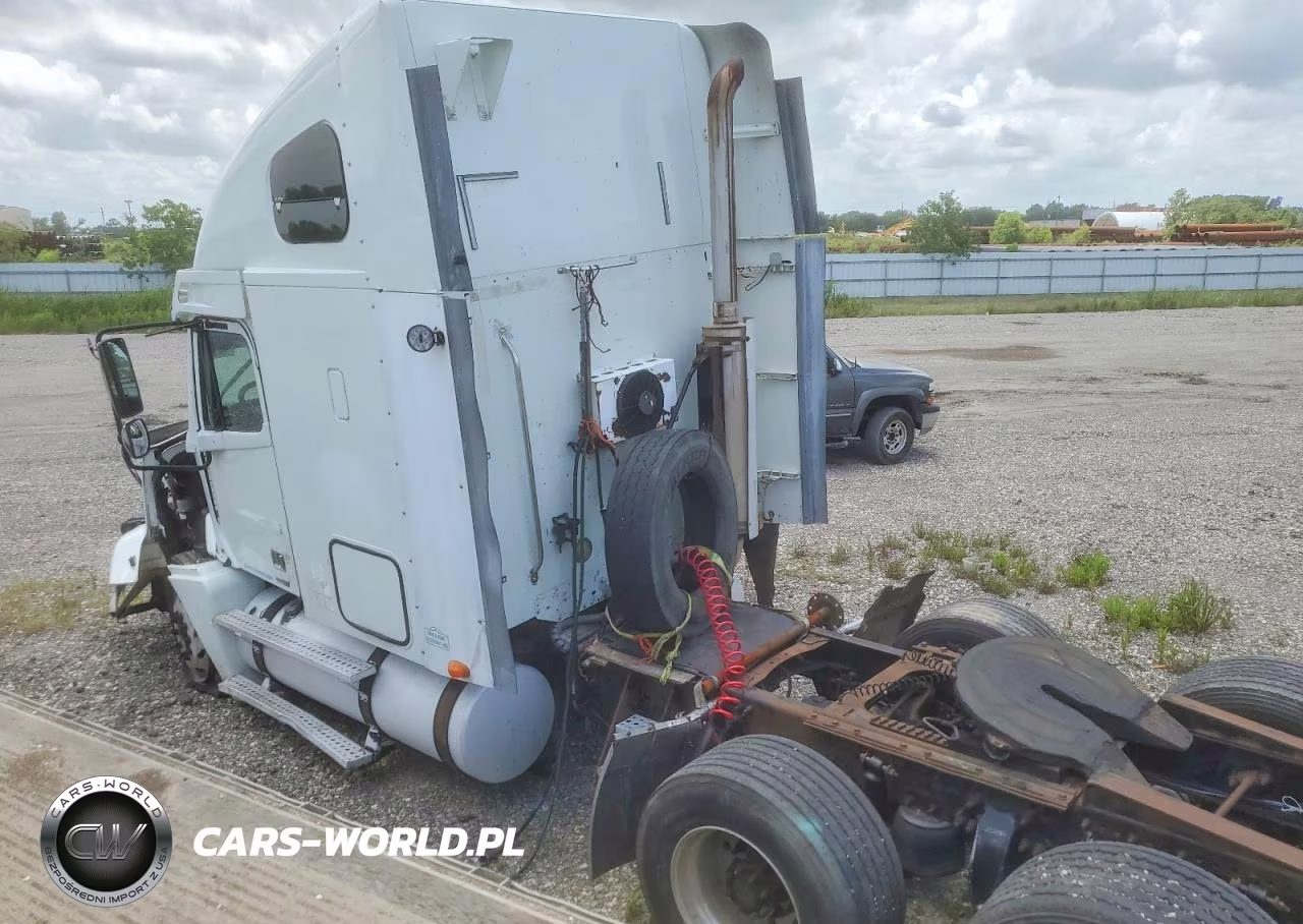 2005 Freightliner Columbia 120 Semi Truck VIN:1FUJA6CK05LN64215 - 3