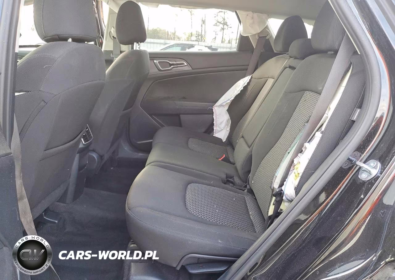 2025 Kia Sportage Lx VIN:KNDPU3DF2S7386885 - 10