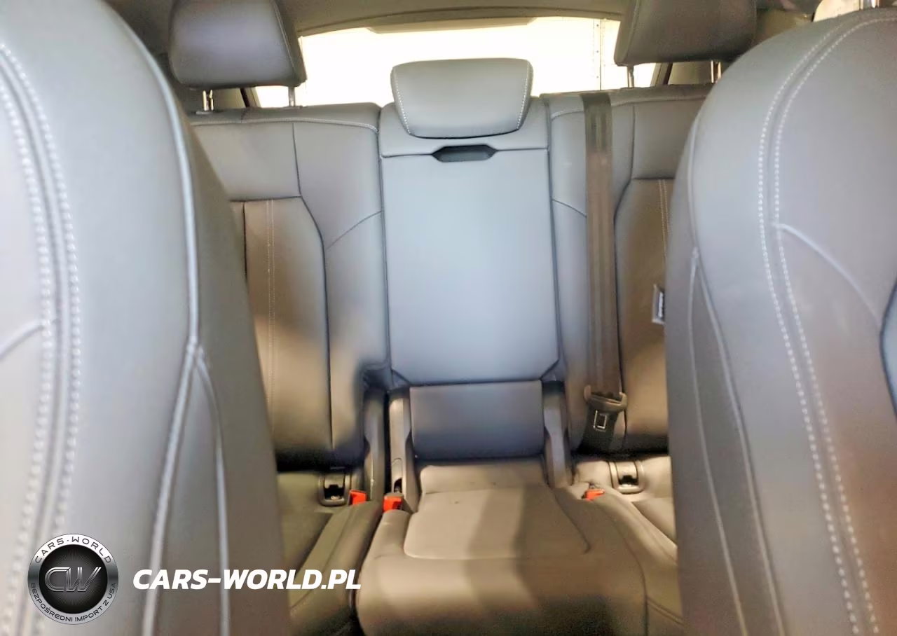 2025 Audi Q5 Premium VIN:WA11AAGU4S2097429 - 10