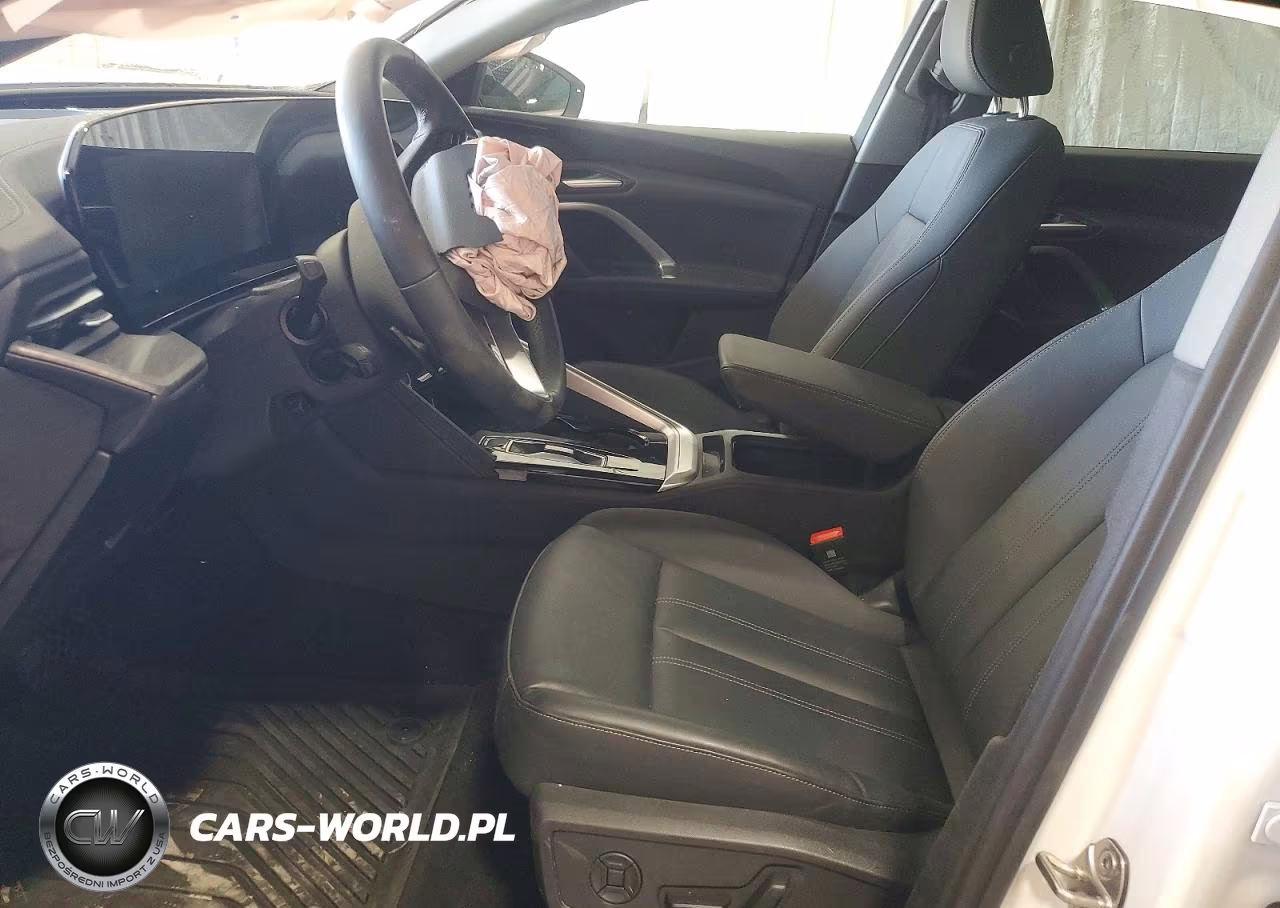 2025 Audi Q5 Premium VIN:WA11AAGU4S2097429 - 7