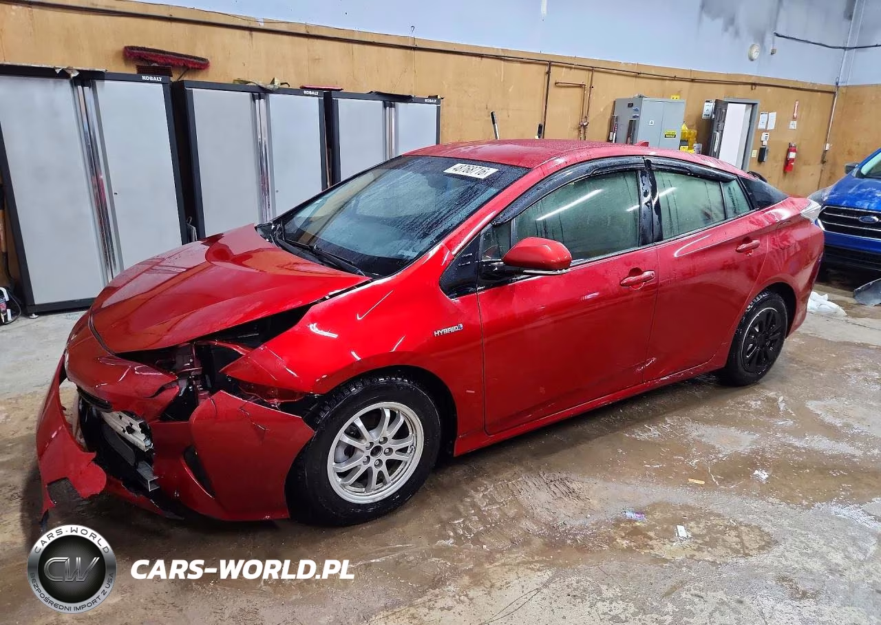 2016 Toyota Prius Three