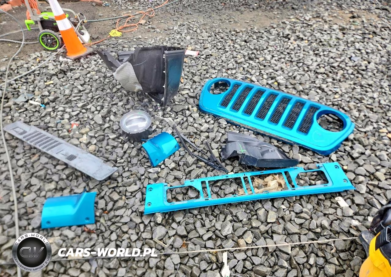 2020 Jeep Wrangler Unlimited Sport VIN:1C4HJXDN6LW146662 - 13