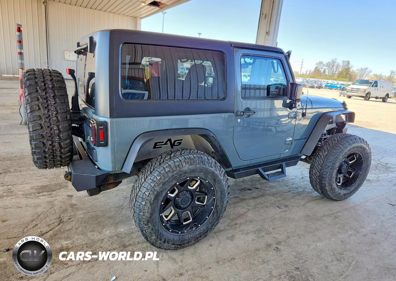 2014 Jeep Wrangler Sport VIN:1C4AJWAG2EL293664 - 3