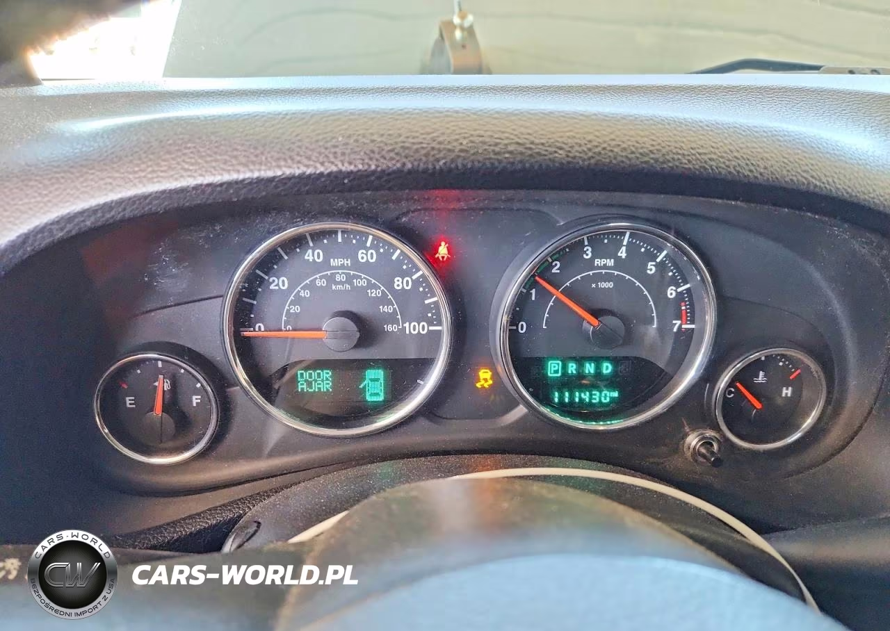 2014 Jeep Wrangler Sport VIN:1C4AJWAG2EL293664 - 9