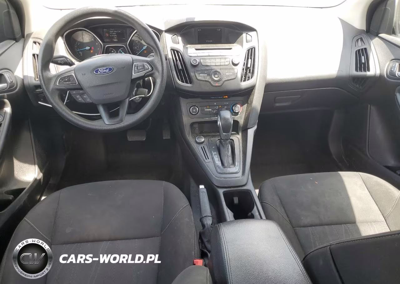 2017 Ford Focus Se VIN:1FADP3F20HL315694 - 8