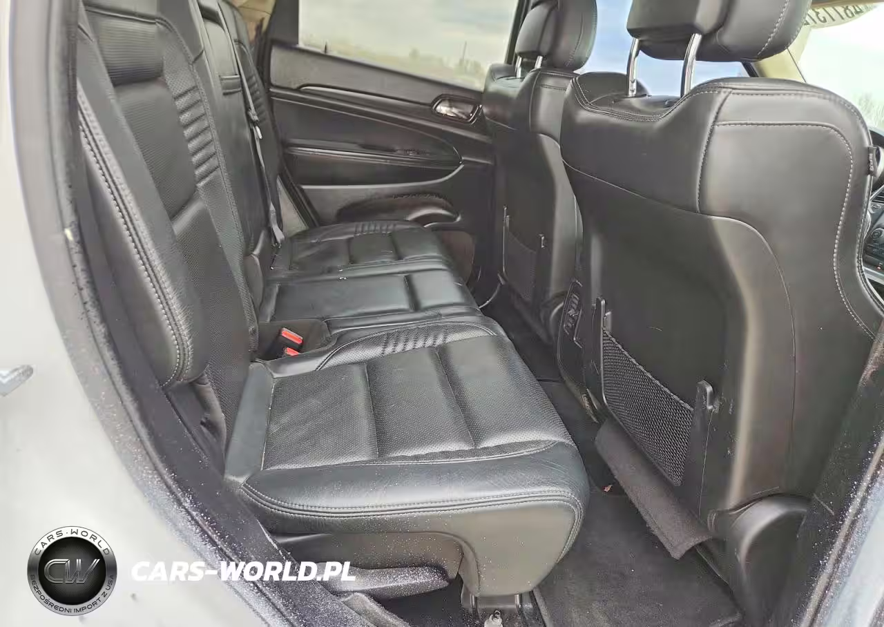 2014 Jeep Grand Cherokee Laredo VIN:1C4RJFAGXEC104620 - 11