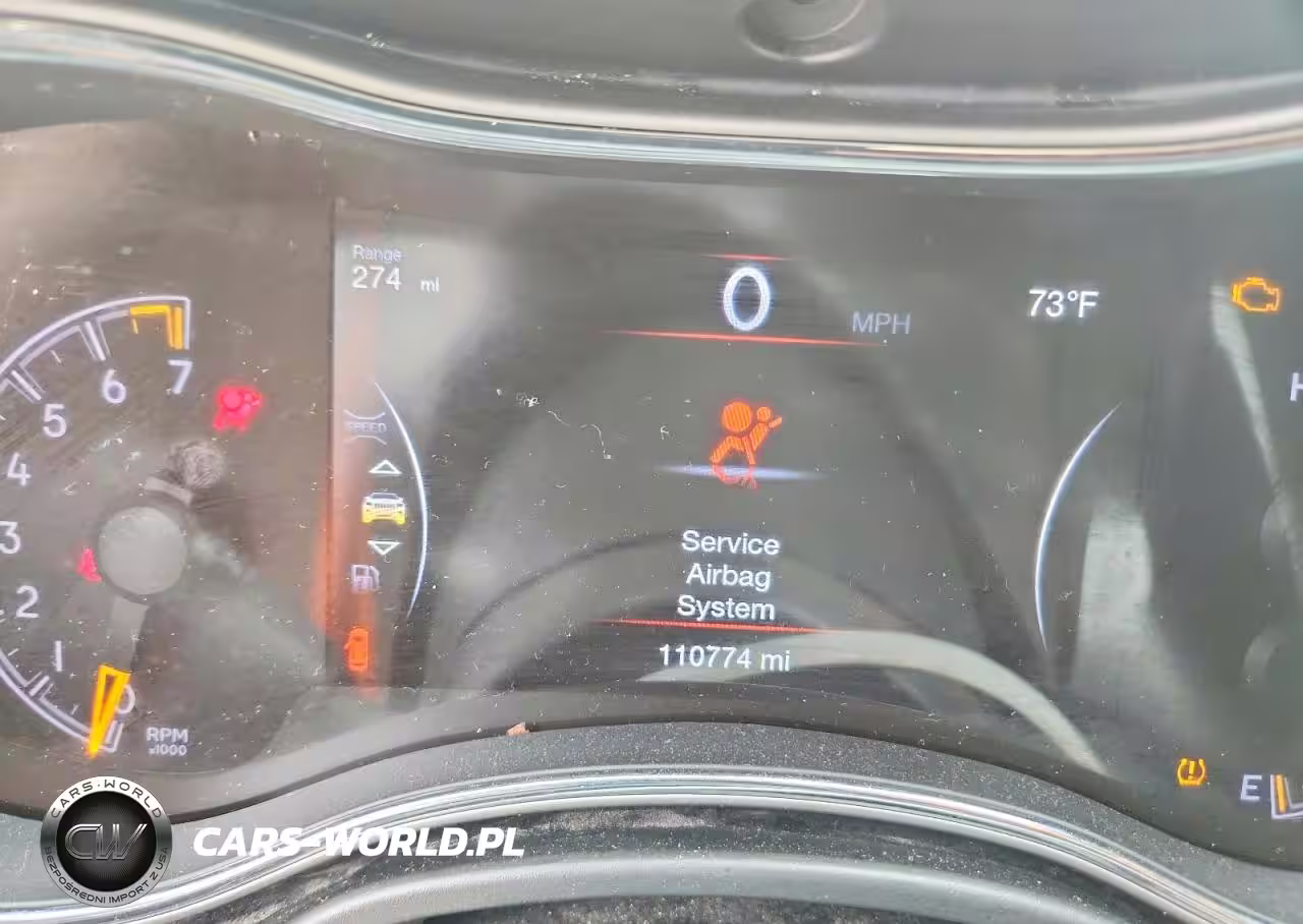 2014 Jeep Grand Cherokee Laredo VIN:1C4RJFAGXEC104620 - 9