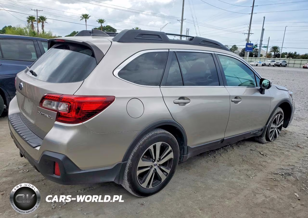 2018 Subaru Outback 2.5I Limited VIN:4S4BSANC1J3284729 - 3