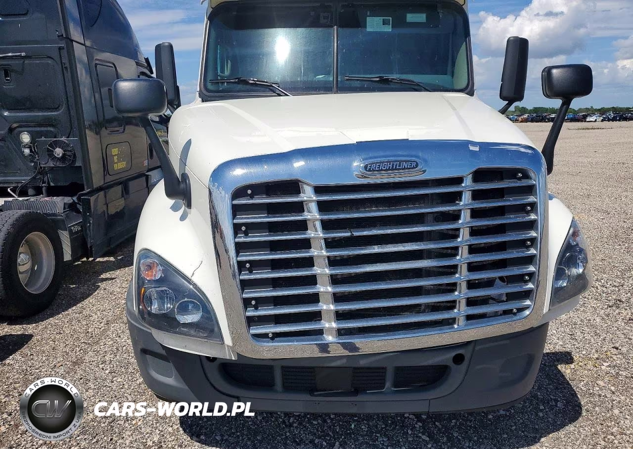 2019 Freightliner Cascadia 125 Semi Truck VIN:3AKJGLDR0KSKU3137 - 7