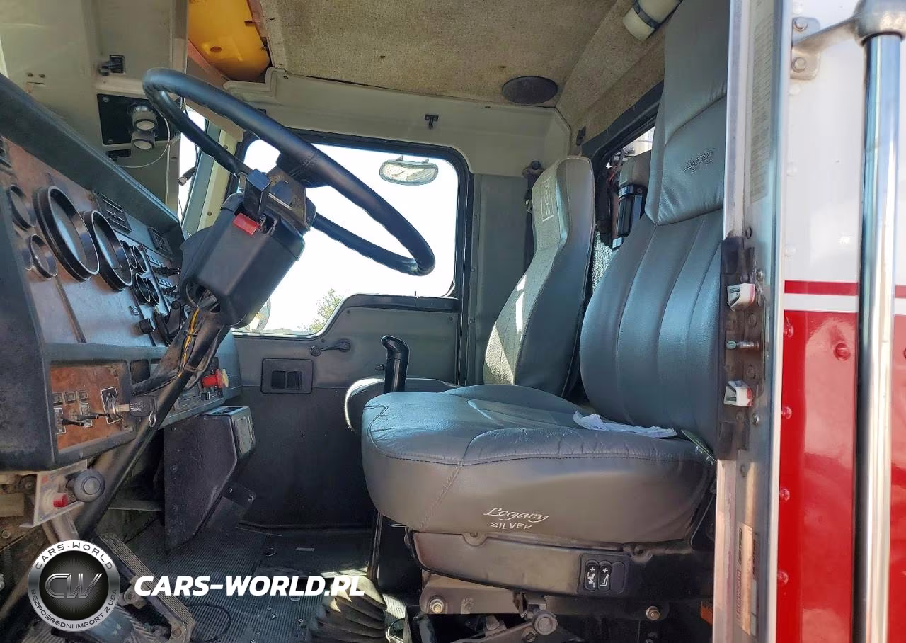 2000 Kenworth Construction T800 VIN:1XKDD09X2YJ831077 - 10
