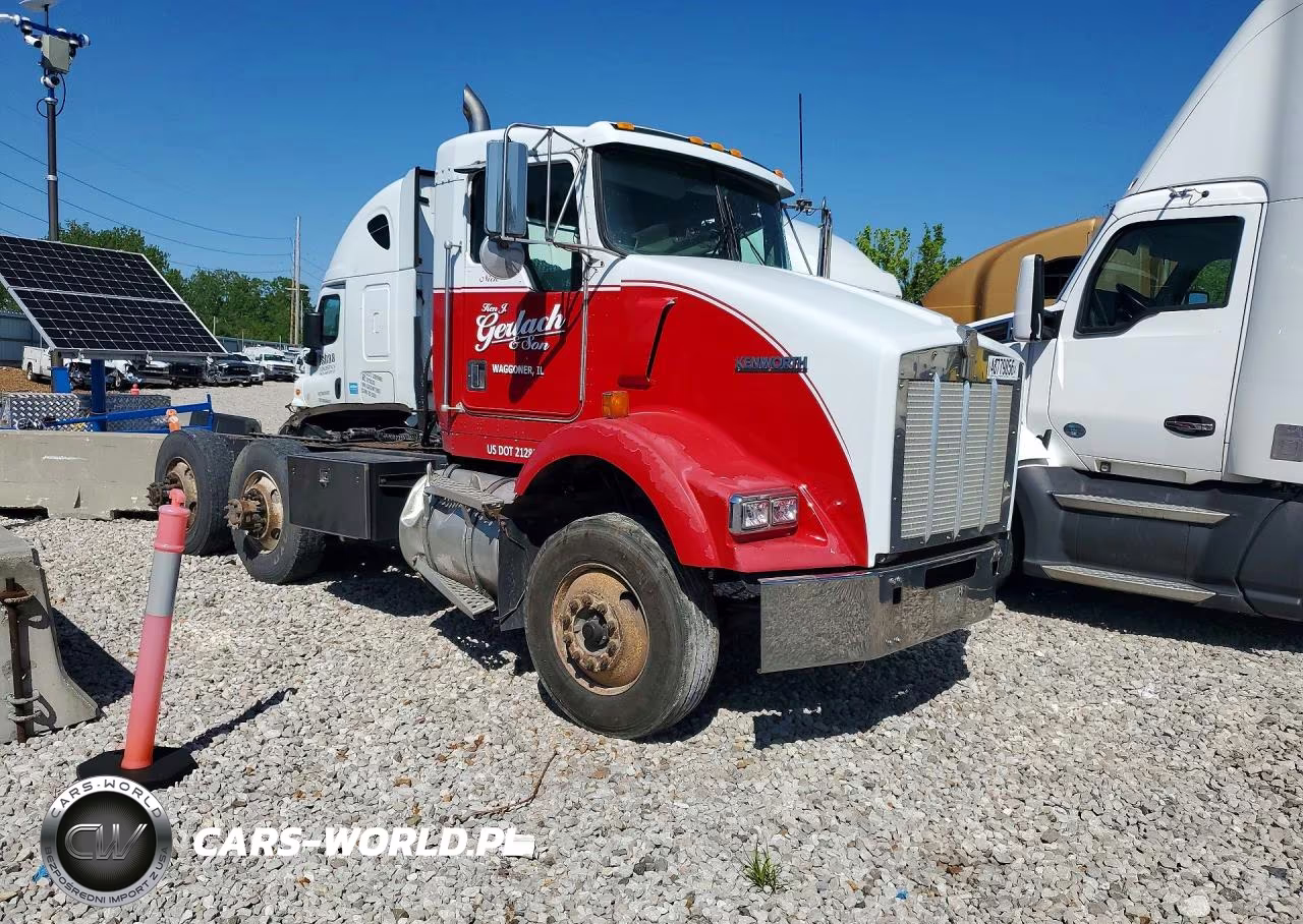 2000 Kenworth Construction T800 VIN:1XKDD09X2YJ831077 - 4