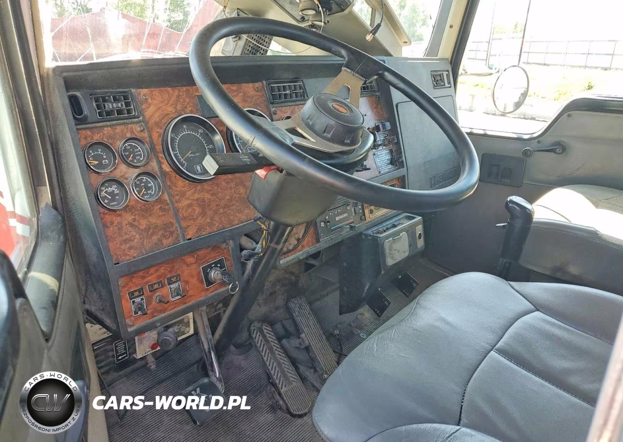 2000 Kenworth Construction T800 VIN:1XKDD09X2YJ831077 - 8