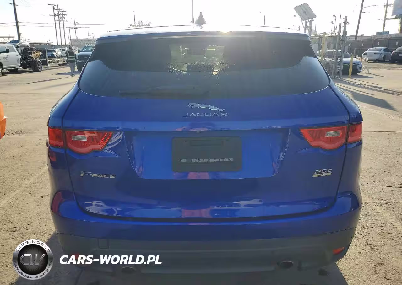 2020 Jaguar F-Pace Premium VIN:SADCJ2FX8LA633102 - 6