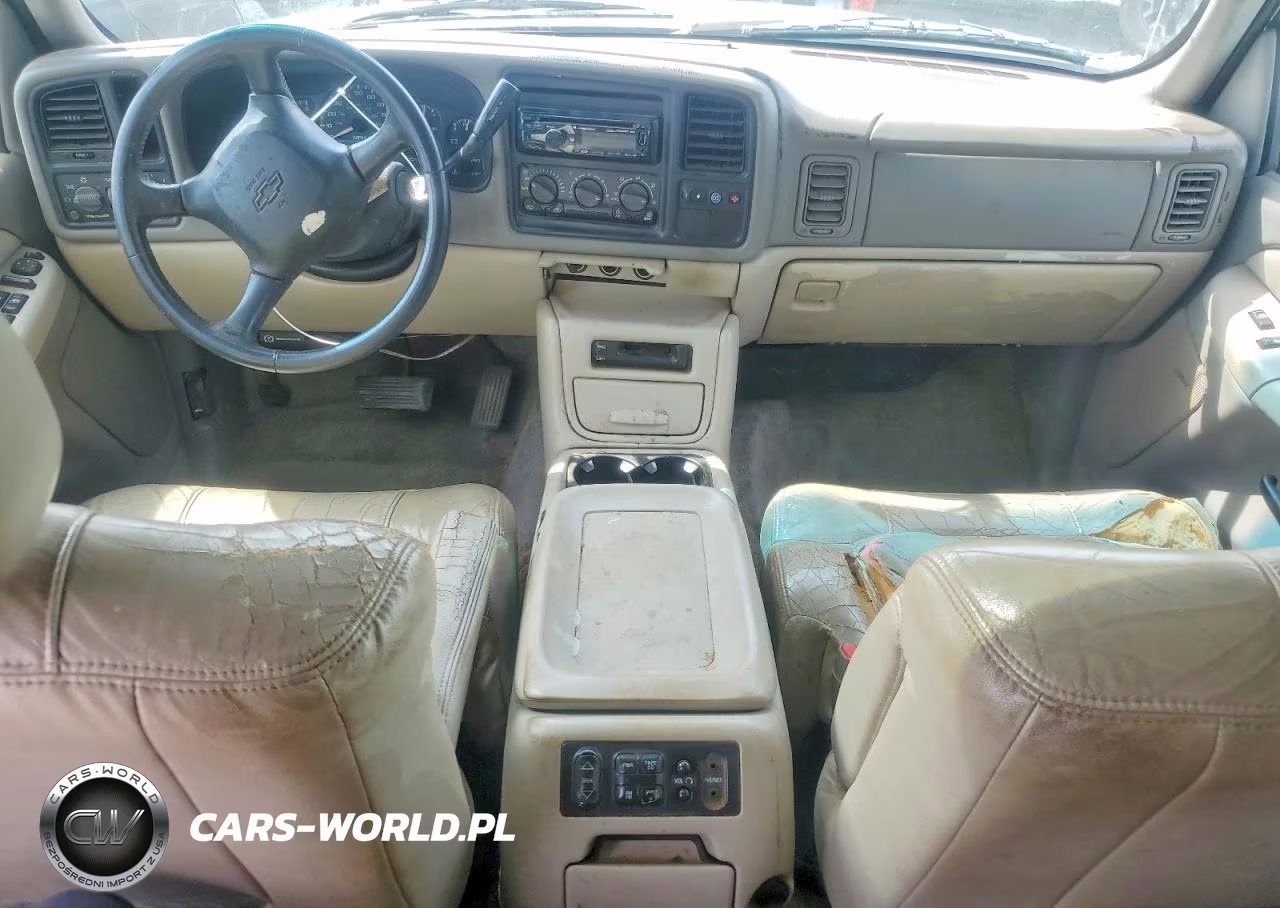2002 Chevrolet Tahoe C1500 VIN:1GNEC13Z12J229692 - 8