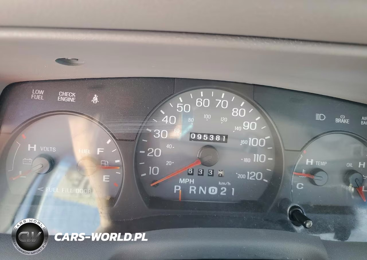 2002 Mercury Grand Marquis Gs VIN:2MEFM74W52X665758 - 9