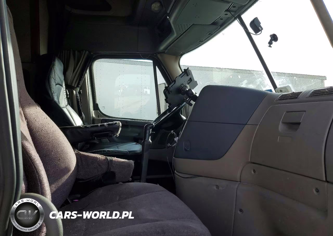 2020 Freightliner Cascadia Semi Truck VIN:3ALXGF008LDLG8158 - 5