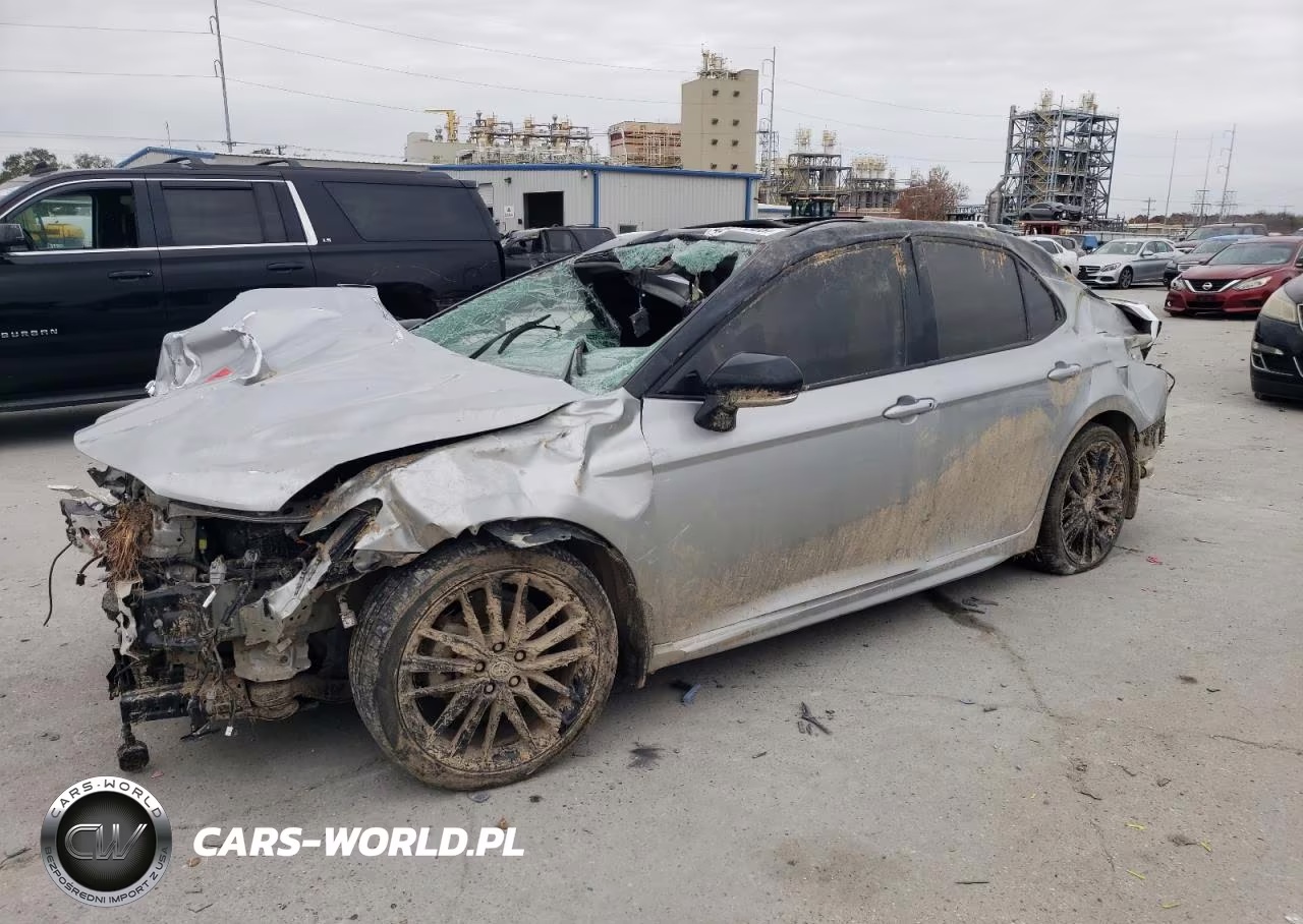 2022 Toyota Camry Xse – zdjęcie 1 z 13