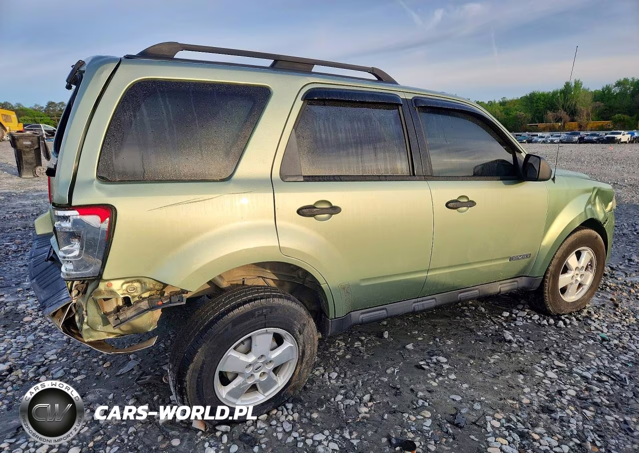 2008 Ford Escape Xlt VIN:1FMCU03Z88KE11556 - 3