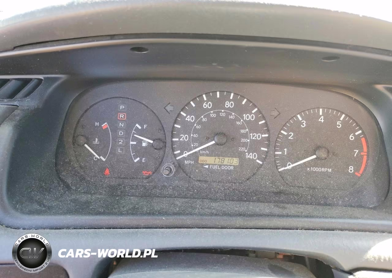 2000 Toyota Camry Le VIN:JT2BG22K1Y0388875 - 9