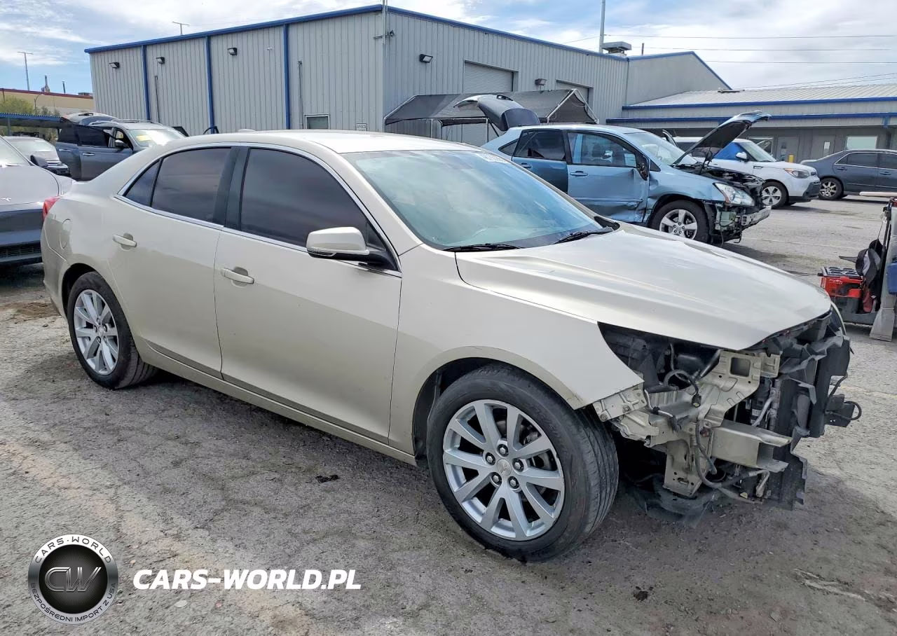 2015 Chevrolet Malibu 2Lt VIN:1G11D5SL9FF162818 - 4