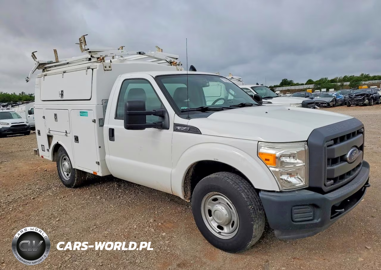 2013 Ford F350 Super Duty Utility - Service Truck VIN:1FDRF3A64DEB92697 - 4