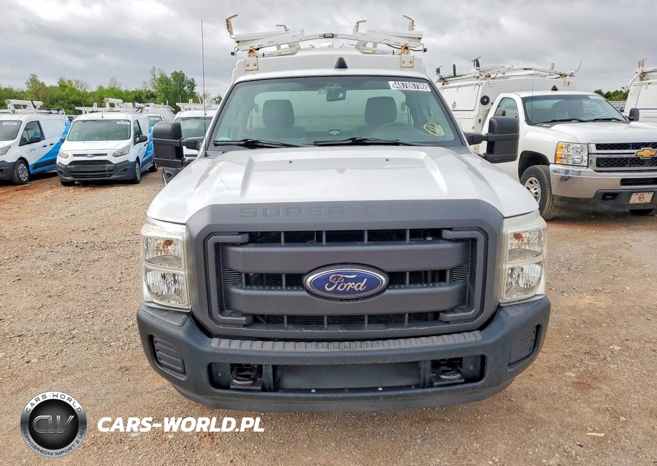 2013 Ford F350 Super Duty Utility - Service Truck VIN:1FDRF3A64DEB92697 - 5