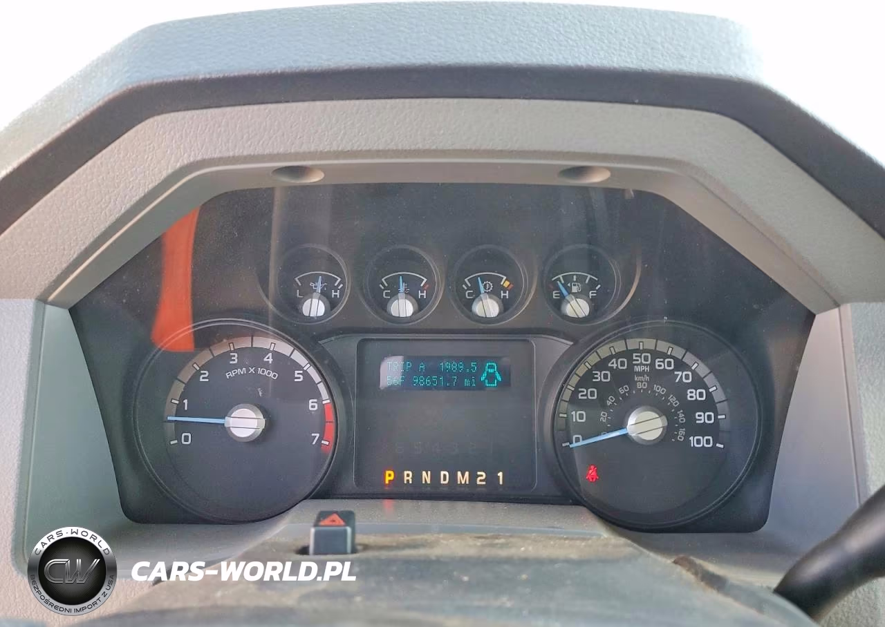 2013 Ford F350 Super Duty Utility - Service Truck VIN:1FDRF3A64DEB92697 - 9