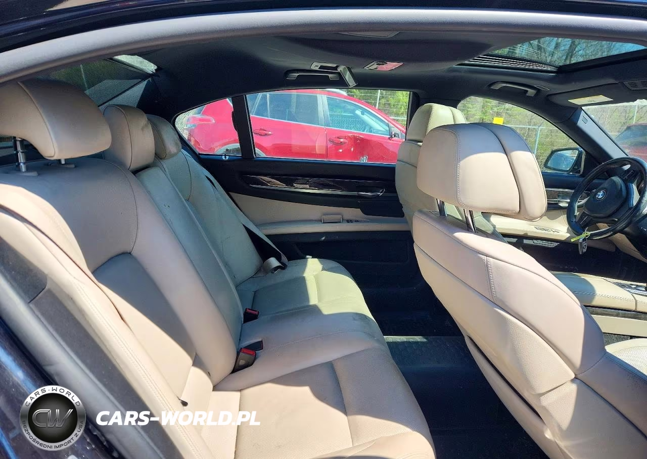 2012 BMW 750 Li VIN:WBAKB8C57CC964331 - 10