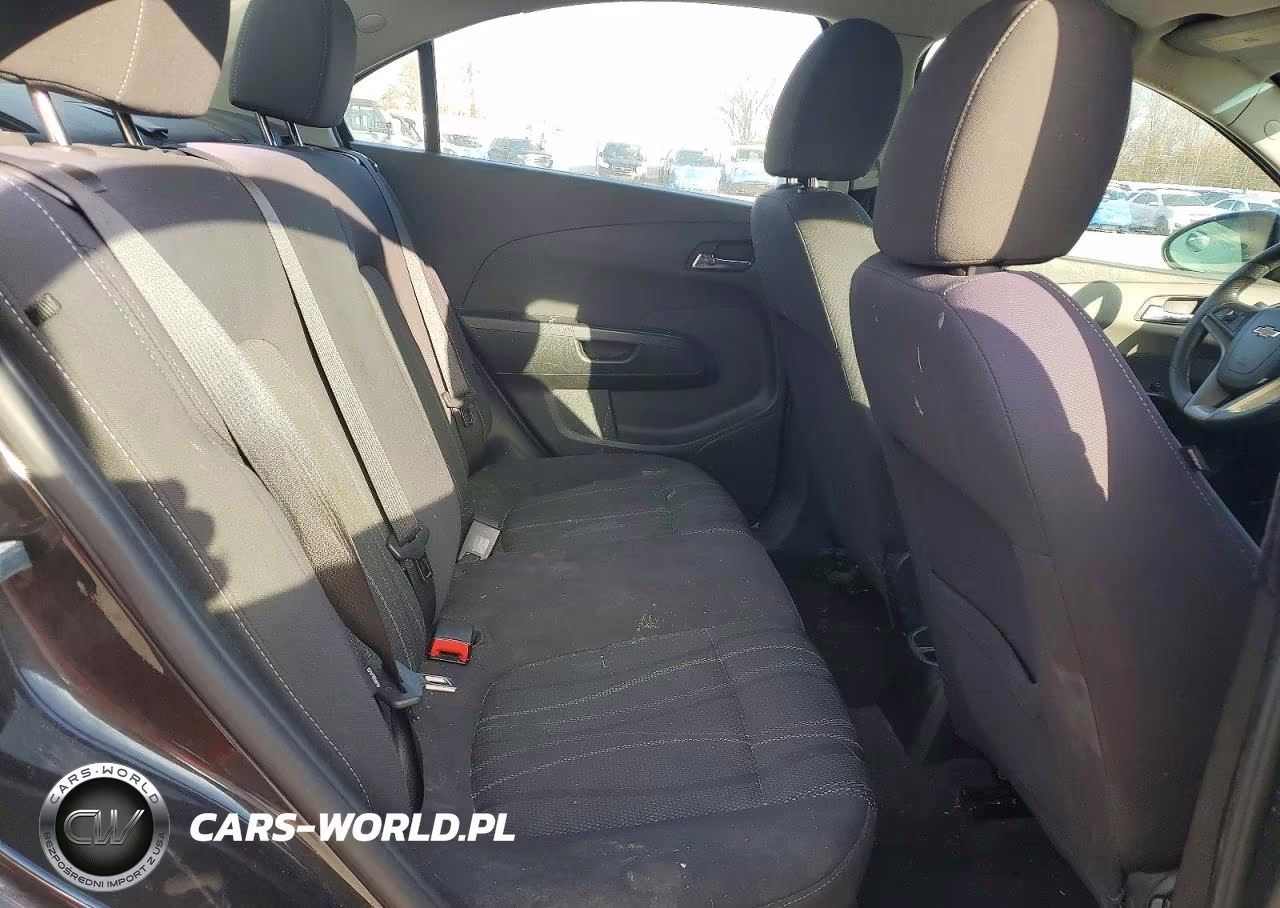 2013 Chevrolet Sonic Lt VIN:1G1JC5SH1D4249085 - 10